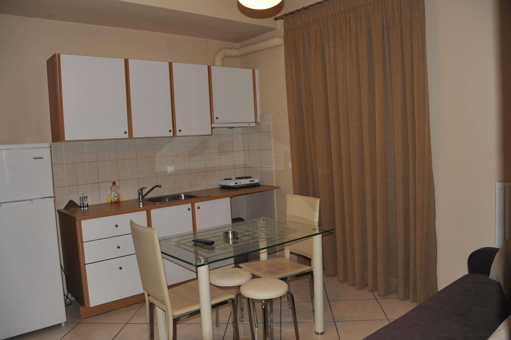 Ceragio Hotel & Apartments Tripoli Exterior photo